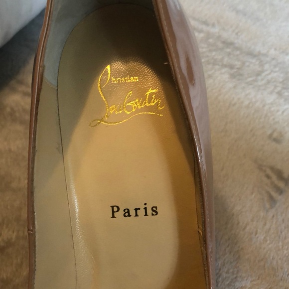 🖕🏽poshmark they kept my authentic shoes - Picture 4 of 6